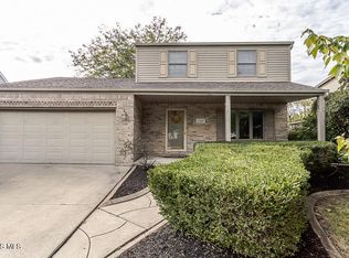 546 Bruns Dr, Rossford, OH 43460