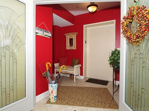 2nd image of 1090 Pinellas Bayway S APT A2
