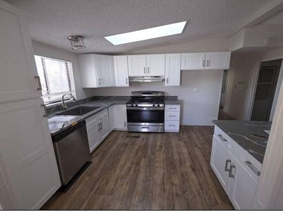3rd image of 33056 Garner Rd
