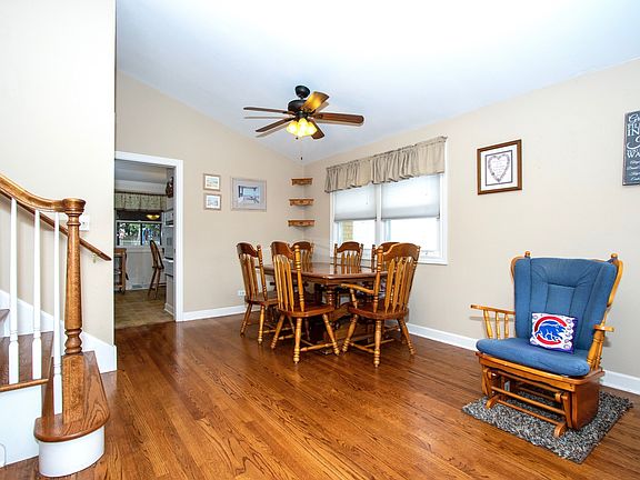 5th image of 28 Bunker Hill Ave