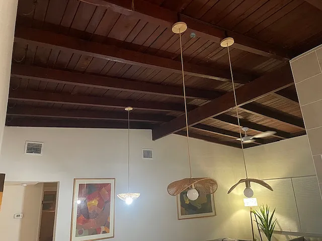 18 Ft ceiling