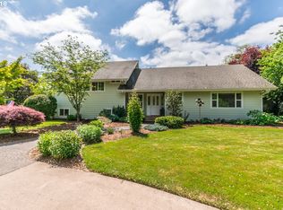 37050 Gore Dr, Lebanon, OR 97355