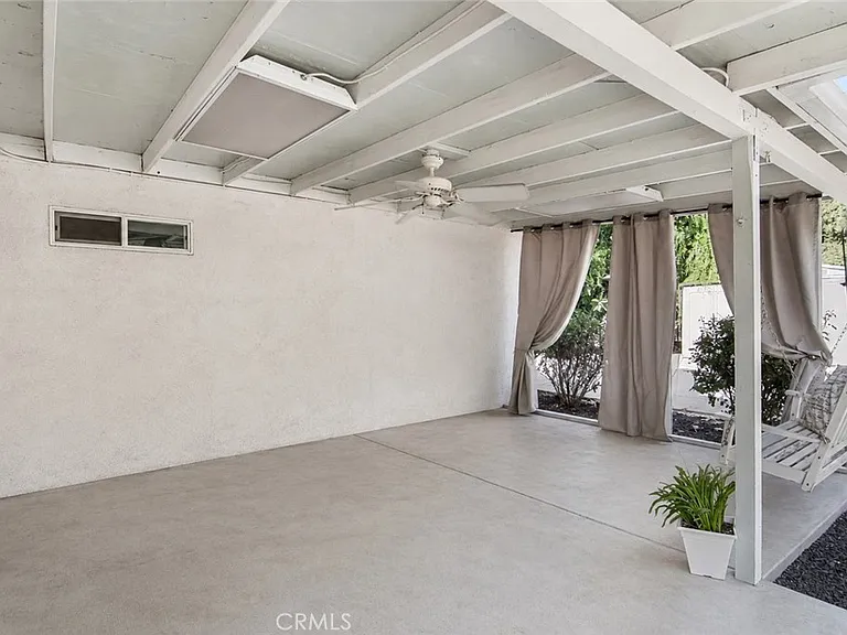 742 Sherwood St — Photo 26
