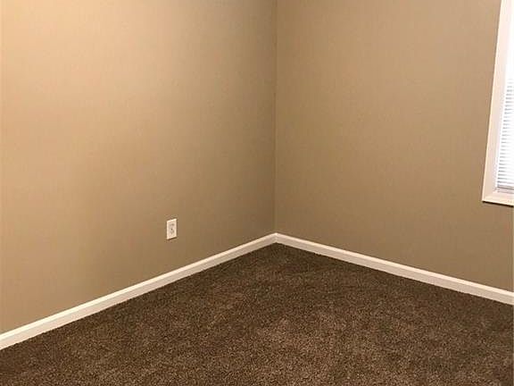 4th image of 28311 Felician St