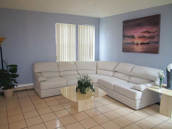 2nd image of 11906 Longbrook Dr