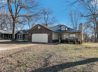117 N Supernaw St, Skiatook, OK 74070