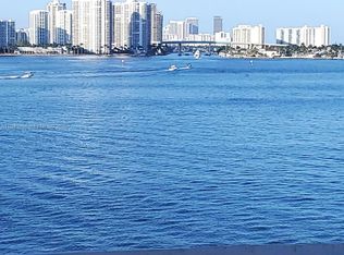 301 174th St APT 514, Sunny Isles Beach, FL 33160