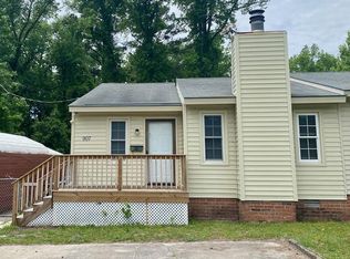 907 Simmons St, New Bern, NC 28562