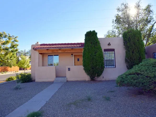 402 Girard Blvd SE, Albuquerque, NM 87106