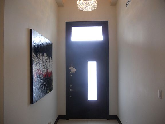 4th image of 1629 W Ventura Dr