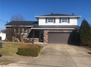 253 Scenery Dr, Weirton, WV 26062