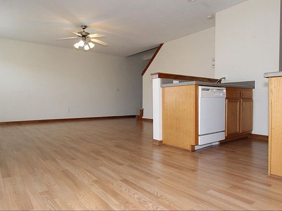 4th image of 916 Jackalope Ct #916