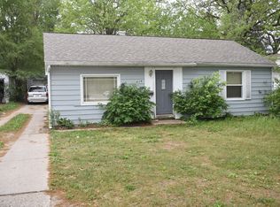 1426 Cedar St NE, Grand Rapids, MI 49503