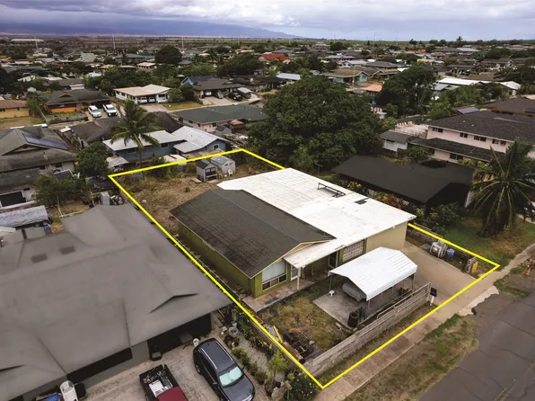 219 Molokai Akau St, Kahului, HI 96732