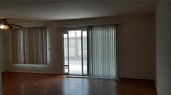 4th image of 13630 La Jolla Cir