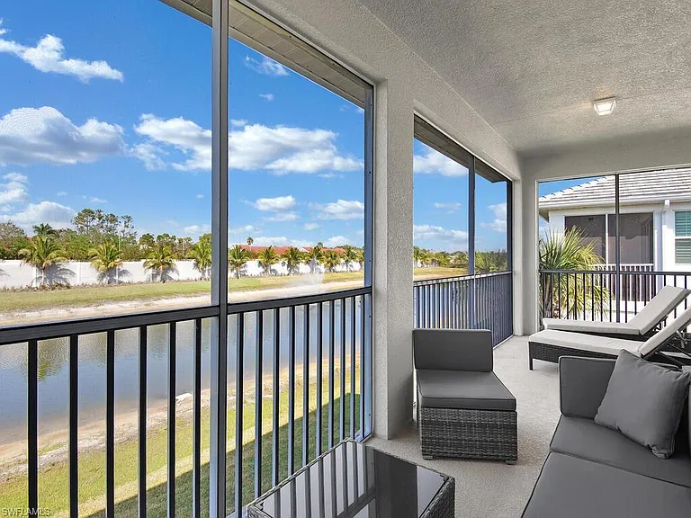 2561 Seychelles Dr #308 — Photo 21