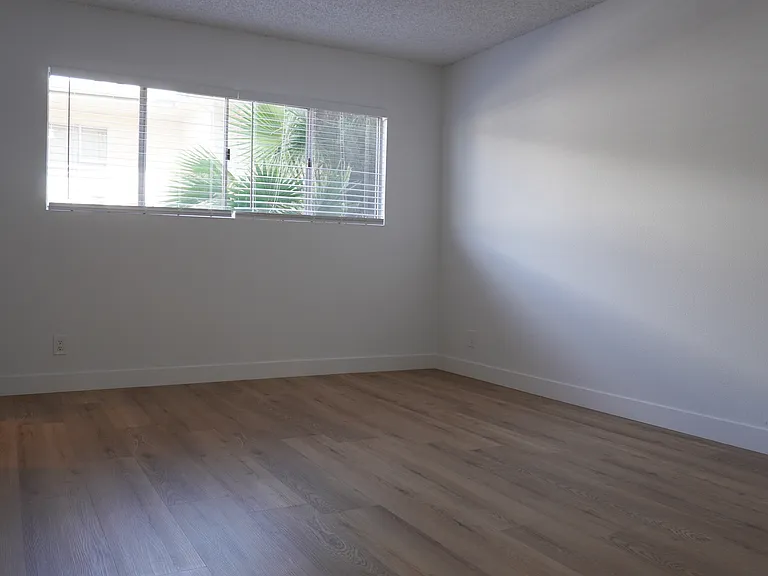 4331 Ventura Canyon Ave #5 — Photo 10