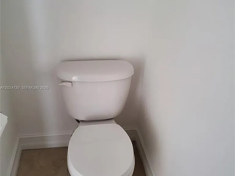 1300 Moffett St #106 — Photo 4