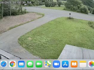 587 Gilbert Rd, Gilbert, PA 18331