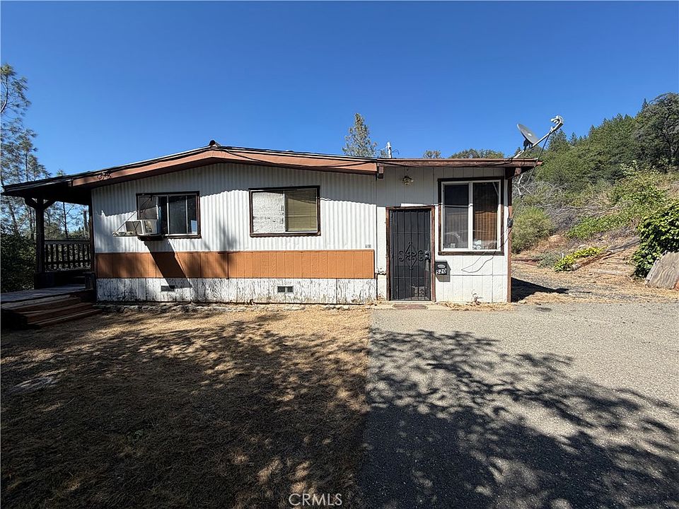 1st image of 520 Black Bart Rd