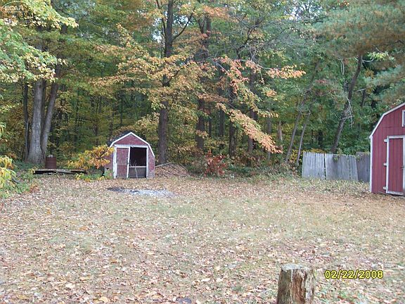 2nd image of 224 Robinhood Dr