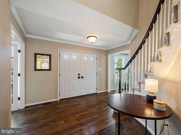 5th image of 46495 Capelwood Ct