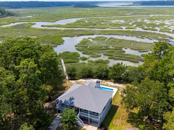 10 Bellinger Neck Rd, Okatie, SC 29909