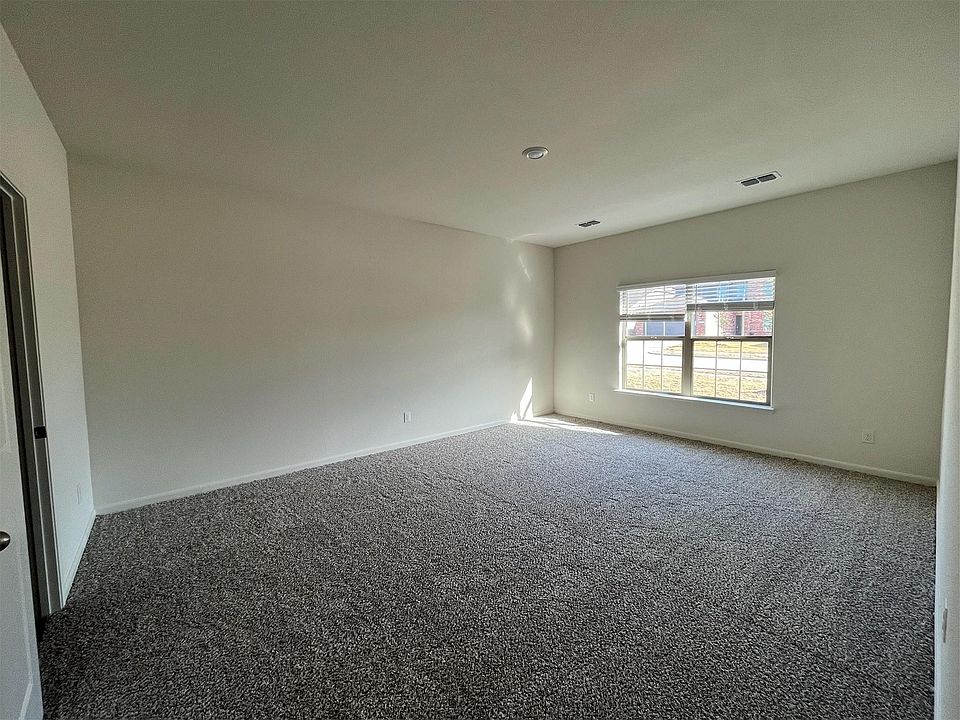 1st image of 615 Delta Downs Dr
