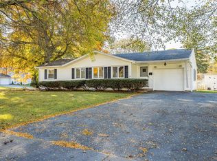 162 Kaymar Dr, Rochester, NY 14616