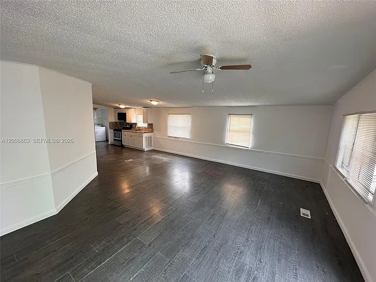3028 SW 50th St #0 — Photo 12