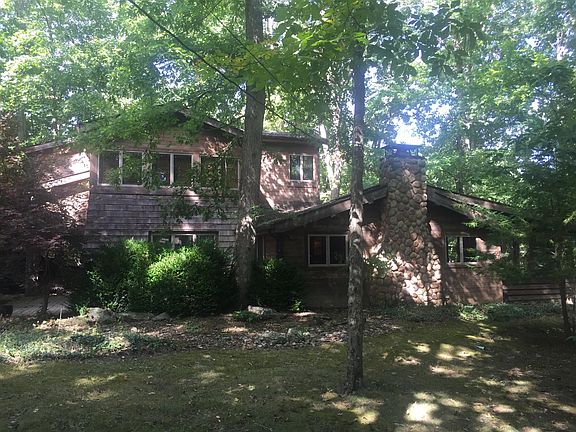 3rd image of 298A Saint Andrews Ln