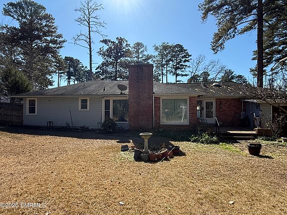 2nd image of 1830 34th St