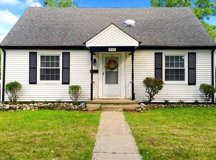 832 Henry Clay Blvd, Lexington, KY 40505