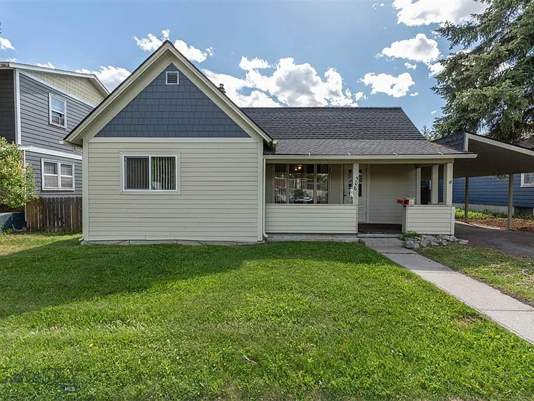 506 N Grand Ave — Photo 1