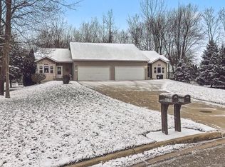 6156-6158 Fairgrove St, Kalamazoo, MI 49009