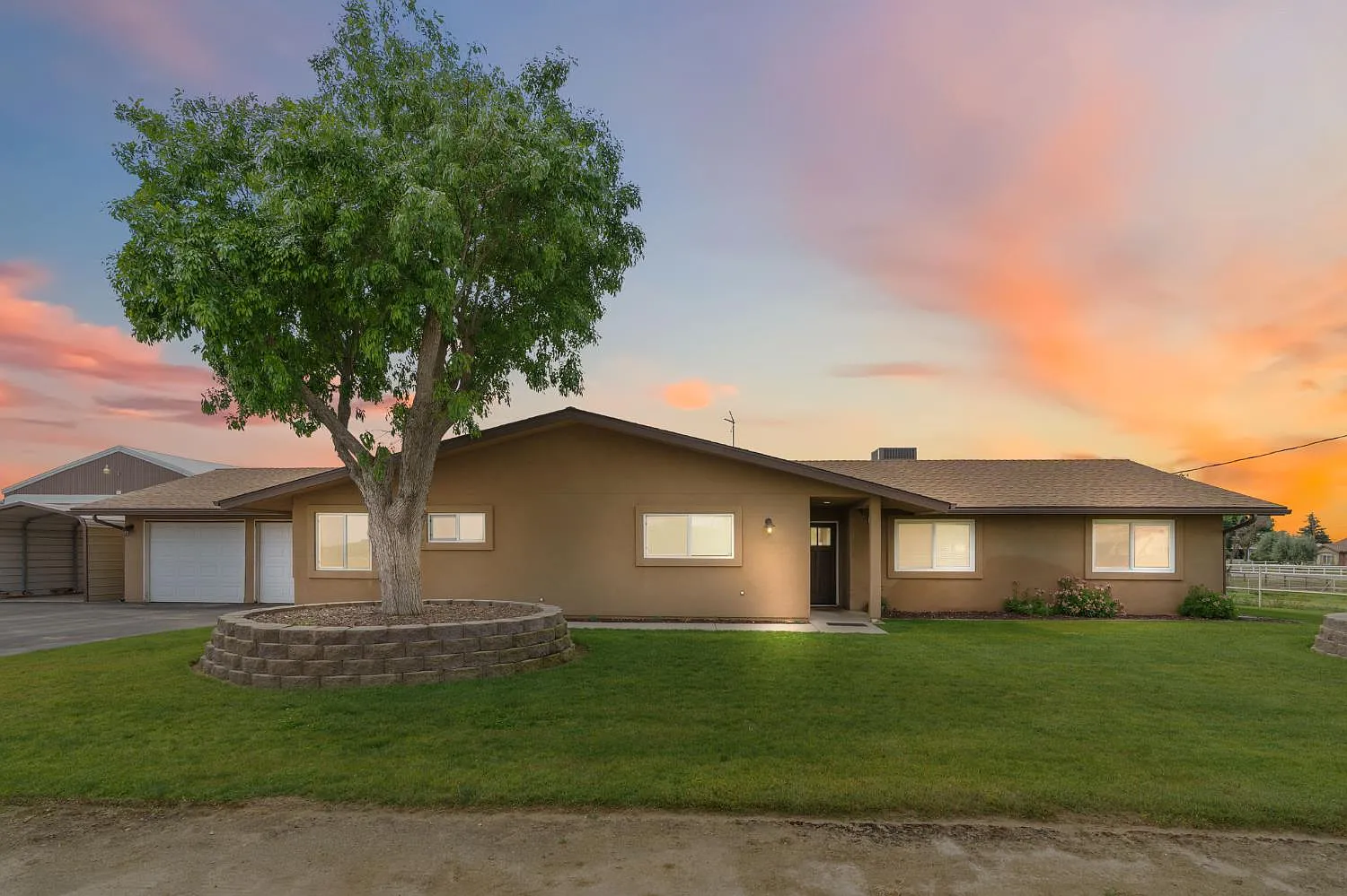 16540 Road 31 photo 1