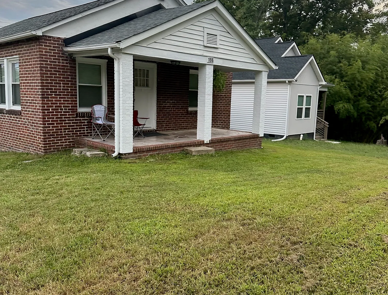 2 bed, 832 sqft, $1,650 — Photo 1
