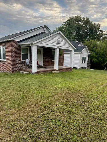 196 Chickamauga Ave Photo 1