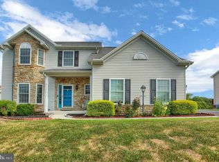 3921 Silver Brook Dr, Mechanicsburg, PA 17050