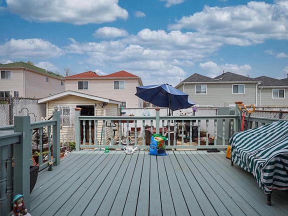 2nd image of 264 Osgood Ave #1