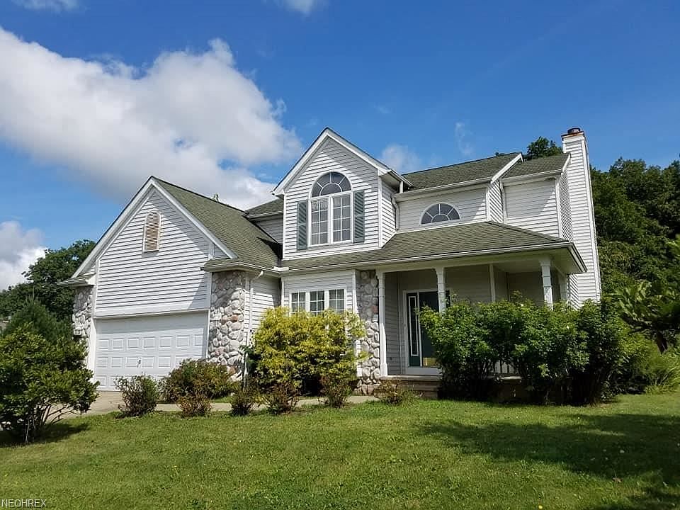 1st image of 14783 Glen Valley Dr