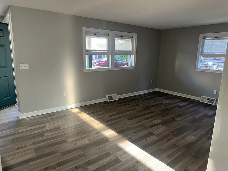 27 Salem St #1 — Photo 18