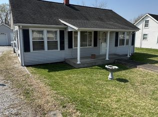 108 Cherry Ave, Lafayette, TN 37083