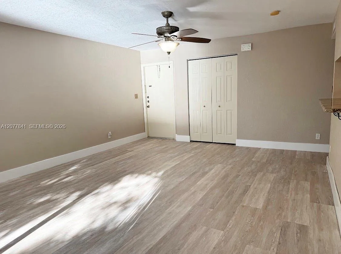 Welleby Townhome 1 Condo — Photo 3