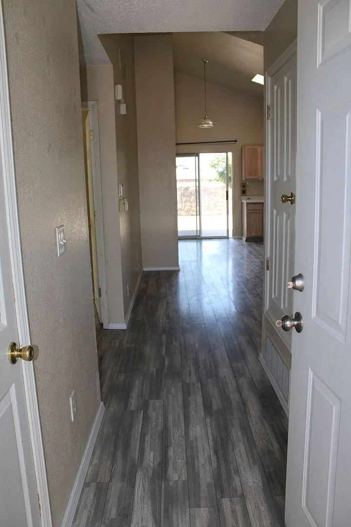 3801 ROCIO — Photo 2