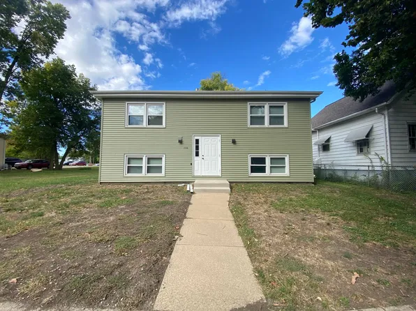 1110 McLean, 1110 N McLean St Unit 3, Bloomington, IL 61701