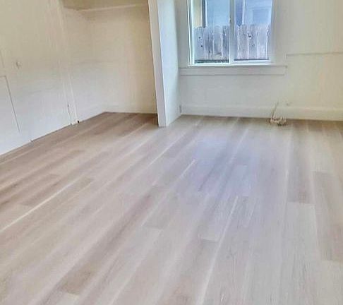 5th image of 4044 V St APT 4