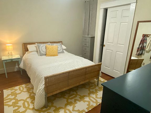 5th image of 2906 E Broad St APT 3