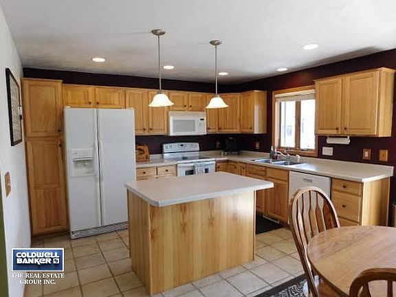 Lots of Cabinet Space