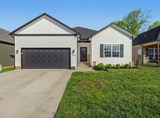 814 McIntyre St, Bowling Green, KY 42101